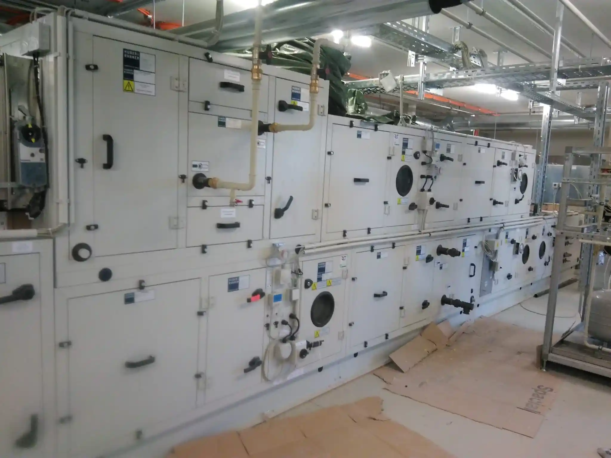 Steuerungs- & Regelungstechnik